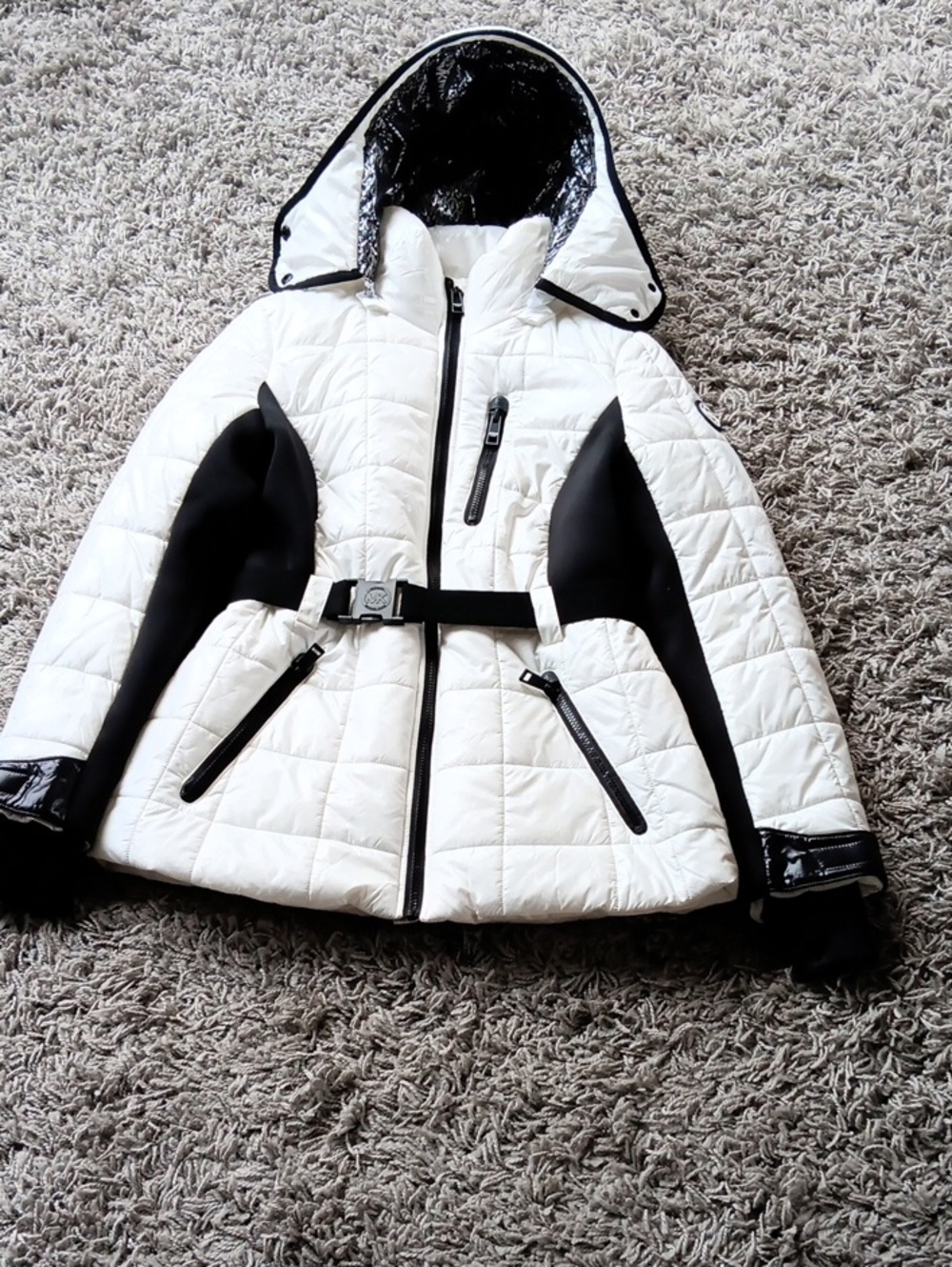 Michael Kors White Quilted Ski Jacket with Black Trim